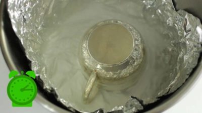 Как почистить серебро с помощью уксуса