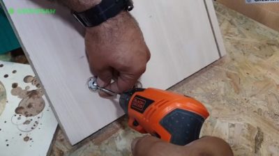 How to cut a pipe evenly with a grinder