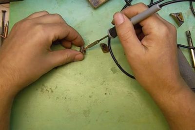 How to solder with a thin tip