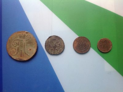 Как почистить латунные монеты